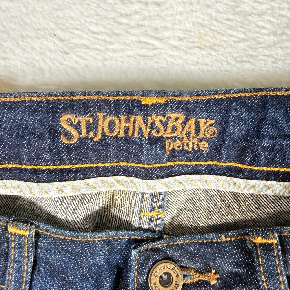 ST JOHN'S BAY WOMEN'S SECRETLY SLENDER CLASSIC FIT JEANS Bootcut 12P NWT - Picture 2 of 10